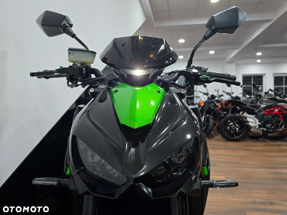 Kawasaki Z - 8