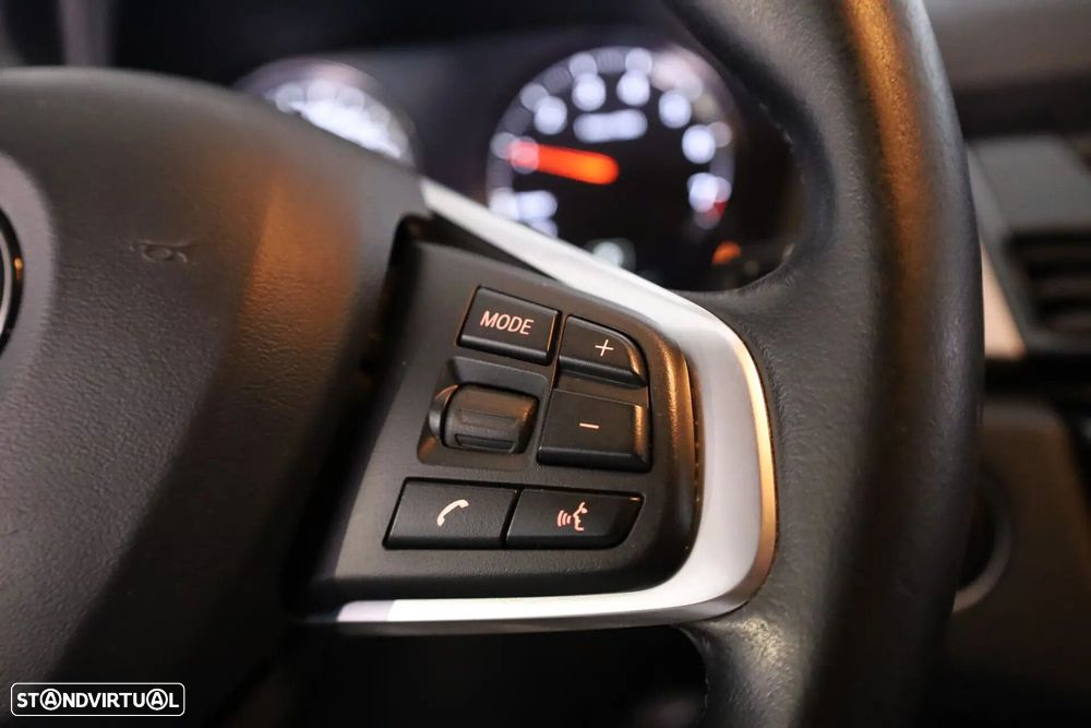 BMW 225xe Active Tourer Advantage - 37