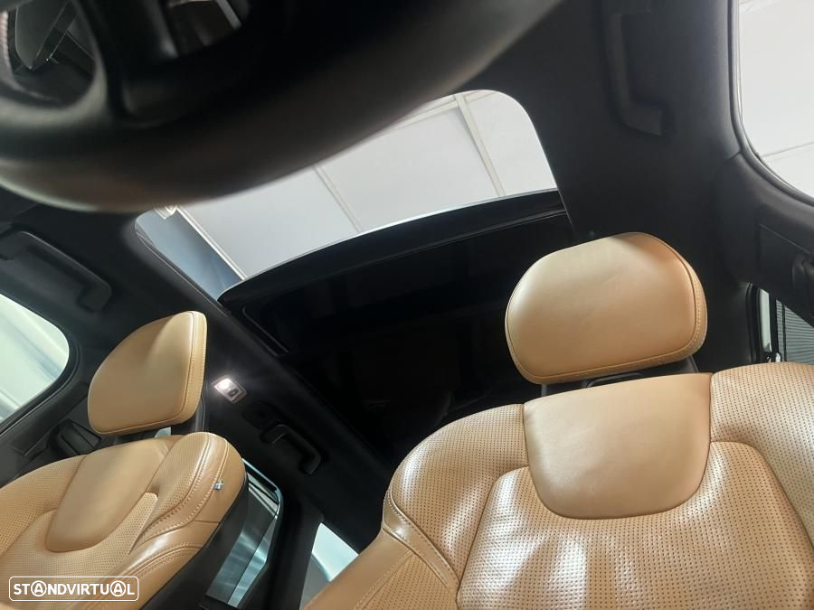 Volvo V90 Cross Country 2.0 D4 Plus AWD Geartronic - 17