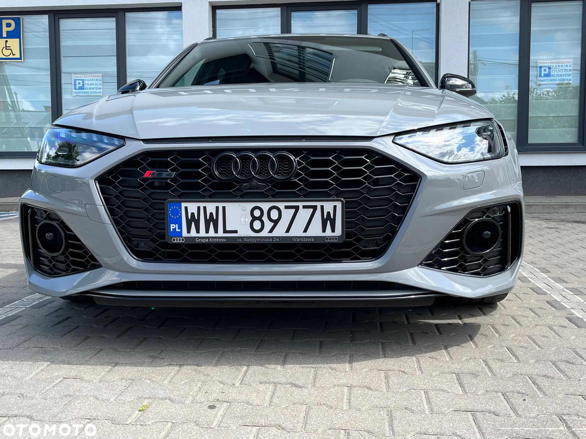 Audi RS4 TFSI Quattro Tiptronic - 1