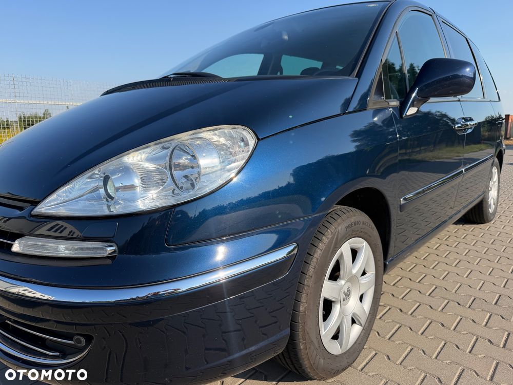 Peugeot 807 HDi 135 Style - 14