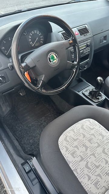 Skoda Fabia Break 1.4 TDi Comfort - 6