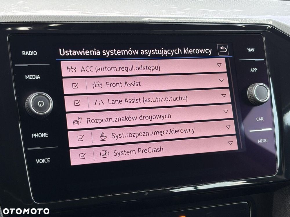 Volkswagen Passat Variant - 36