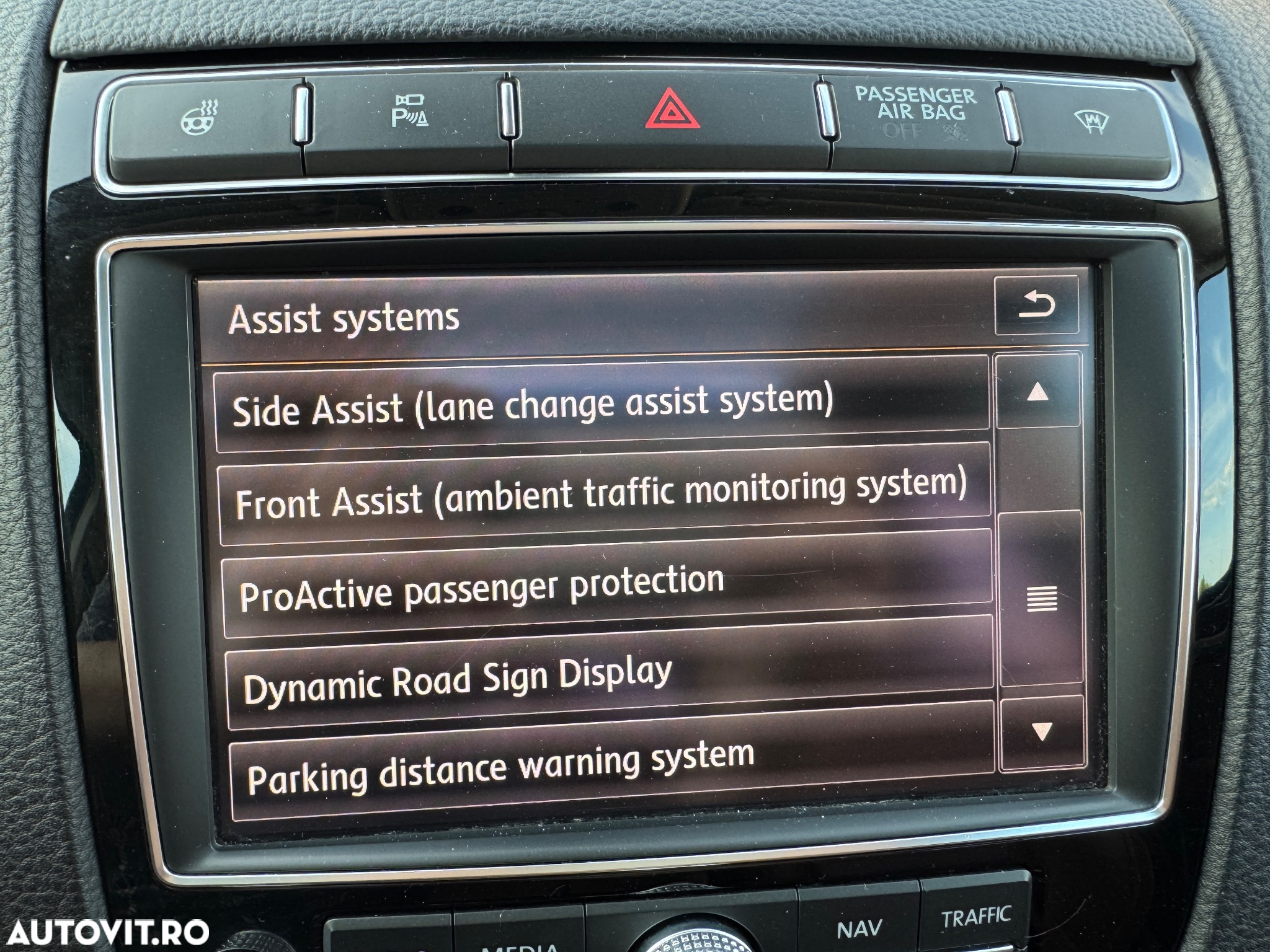 Volkswagen Touareg 3.0 V6 TDI SCR Blue Motion DPF Automatik Terrain Tech Executive Edition - 20