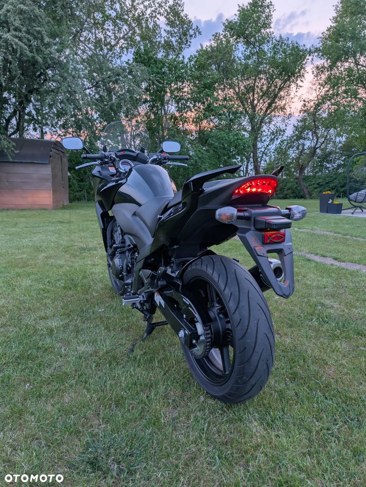 Honda CBF - 7