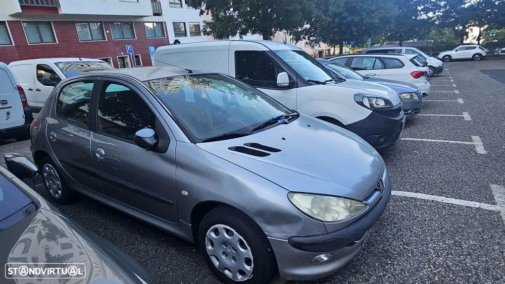 Peugeot 206 - 4