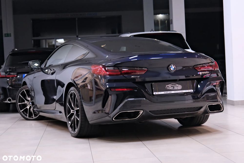 BMW Seria 8 - 18