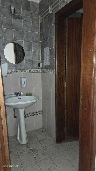 Armazém para Arrendamento em Antanhol (Coimbra) - Grande imagem: 3/11