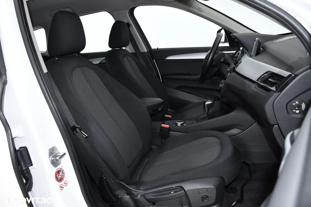 BMW X1 xDrive20d Aut. Sport Line - 6