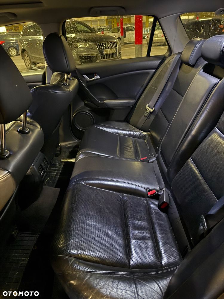 Honda Accord 2.4 Executive Nav+ACC+LKAS - 16
