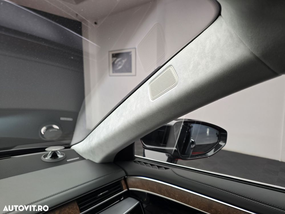 Audi A8 - 11
