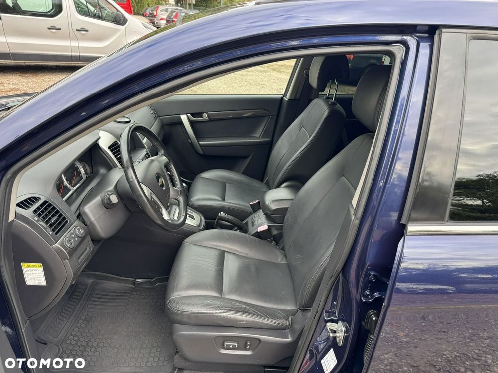 Chevrolet Captiva 2.0 4WD 7 Sitzer Automatik LT Exclusive - 25