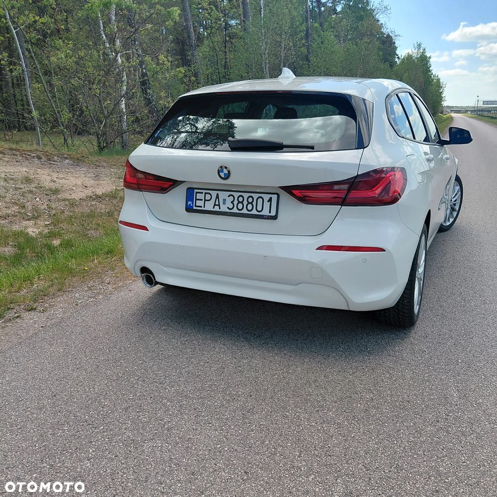 BMW Seria 1 118i - 5