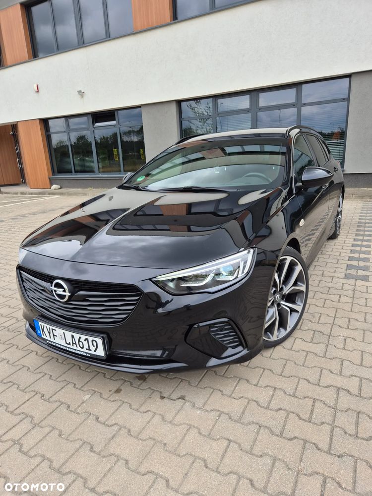 Opel Insignia - 1
