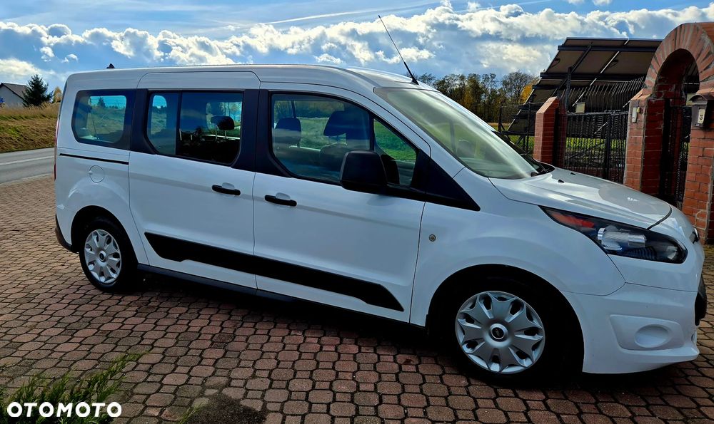 Ford Tourneo Connect 1.5 TDCi Start-Stop Titanium - 8