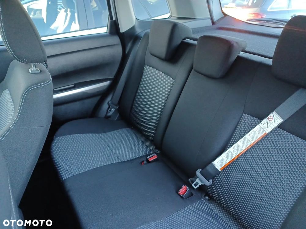Suzuki Vitara 1.4 Boosterjet SHVS Premium 4WD - 17