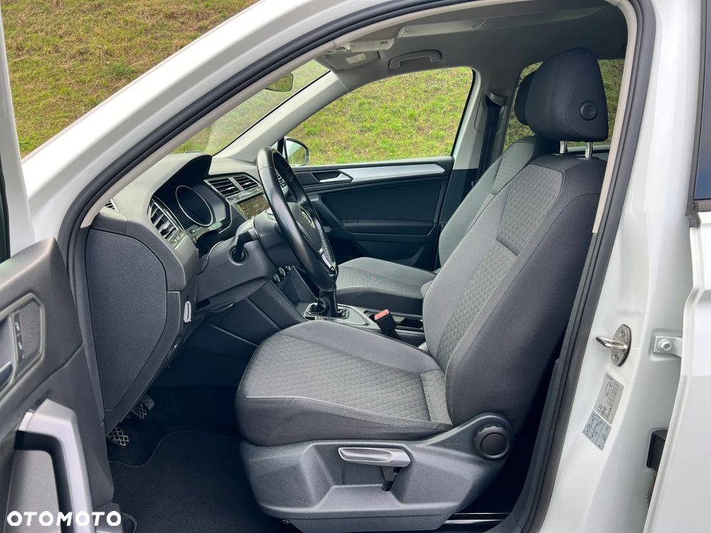Volkswagen Tiguan Allspace 2.0 TDI SCR Comfortline - 13