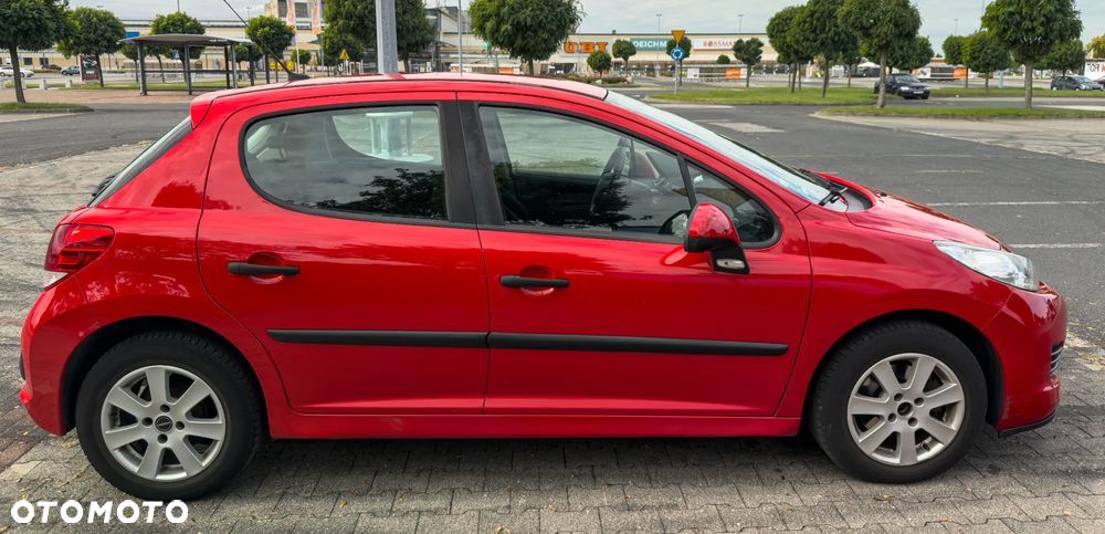 Peugeot 207 - 6
