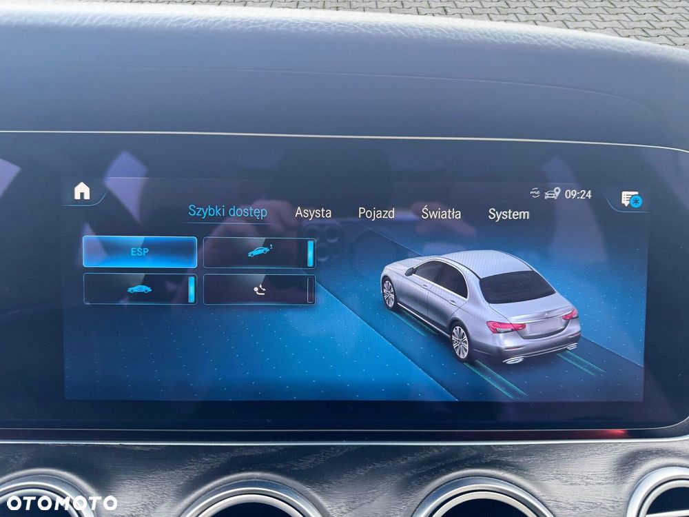 Mercedes-Benz Klasa E 300 de Exclusive - 24