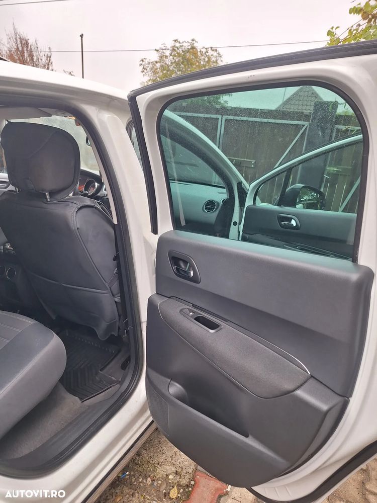 Peugeot 3008 - 5
