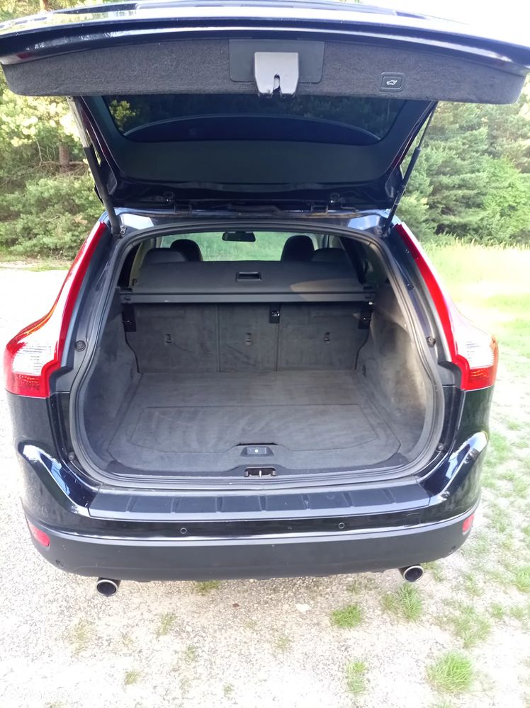 Volvo XC 60 D5 AWD Summum - 36