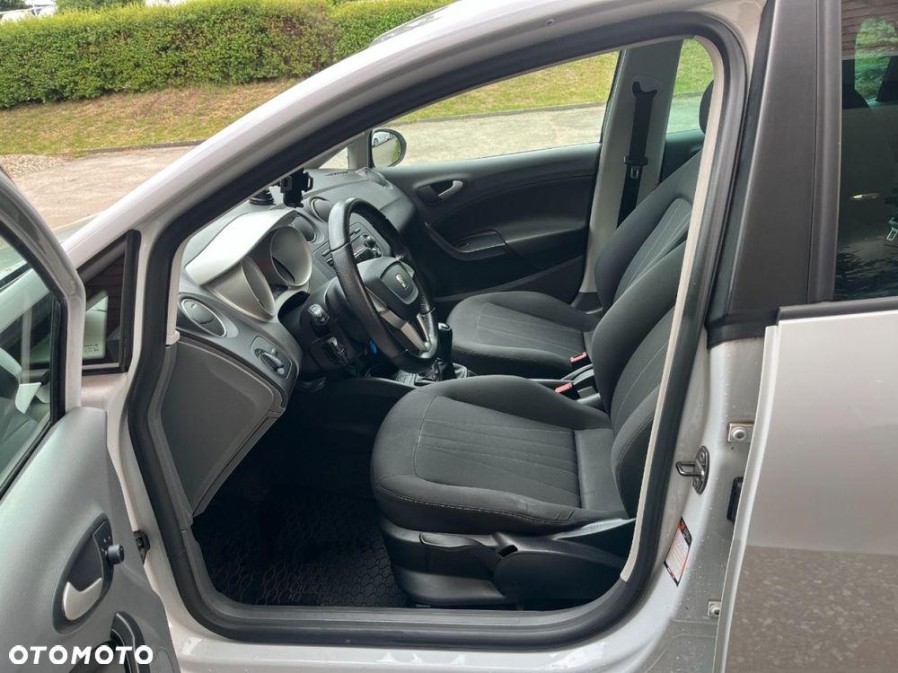 Seat Ibiza 1.4 16V Style - 17