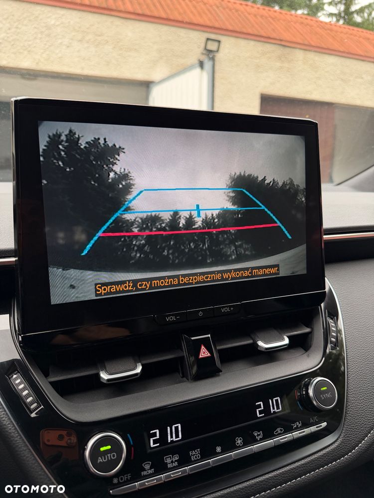 Toyota Corolla 1.8 Hybrid Style - 23