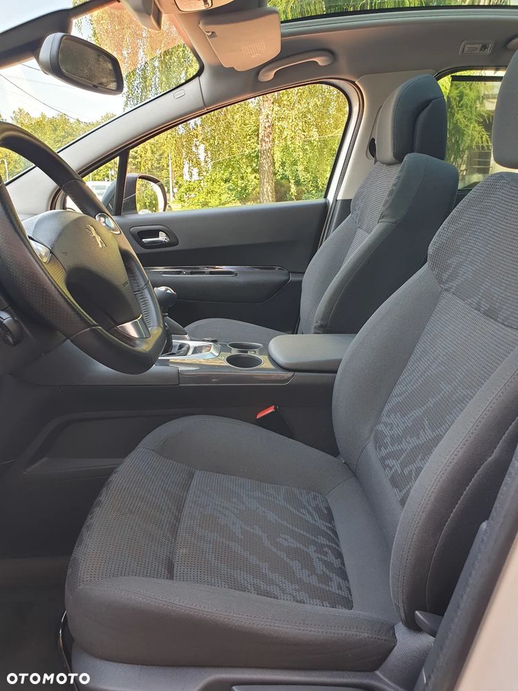 Peugeot 3008 HDi 150 Allure - 23