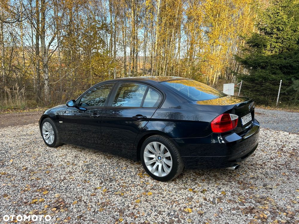 BMW Seria 3 318i Edition Sport - 8