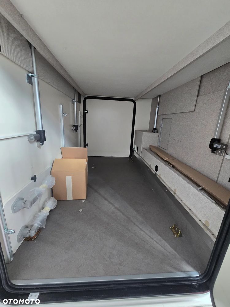 Ford Transit - 3