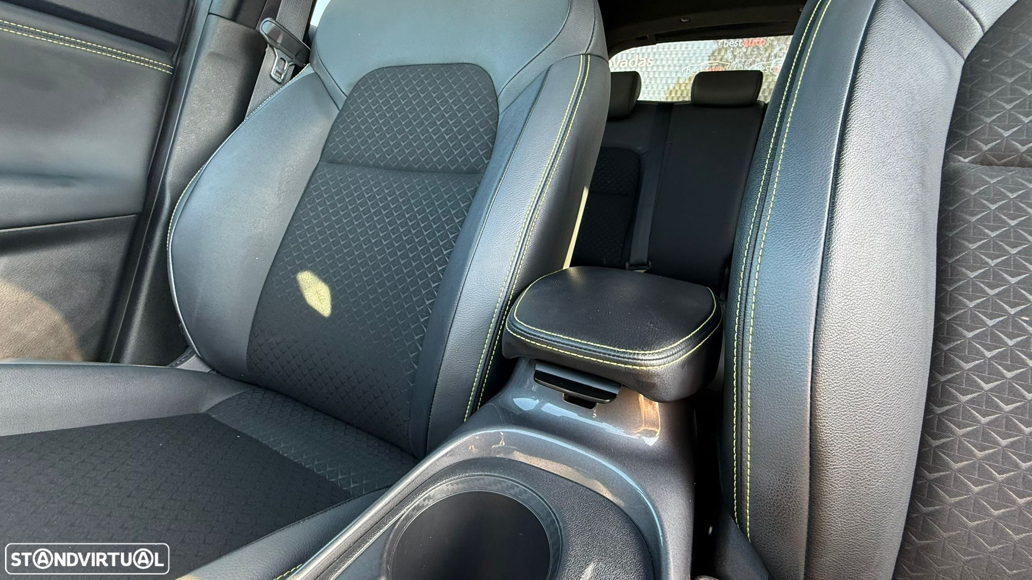 Nissan Juke 1.0 DIG-T Kiiro - 50
