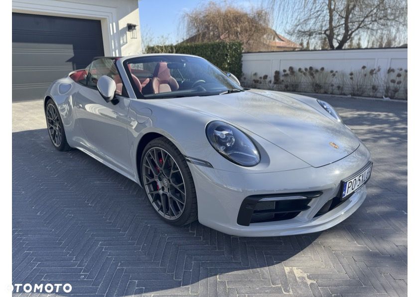 Porsche 911 Carrera 4S - 11