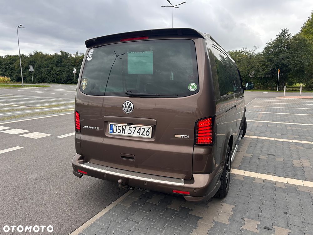 Volkswagen Caravelle - 18