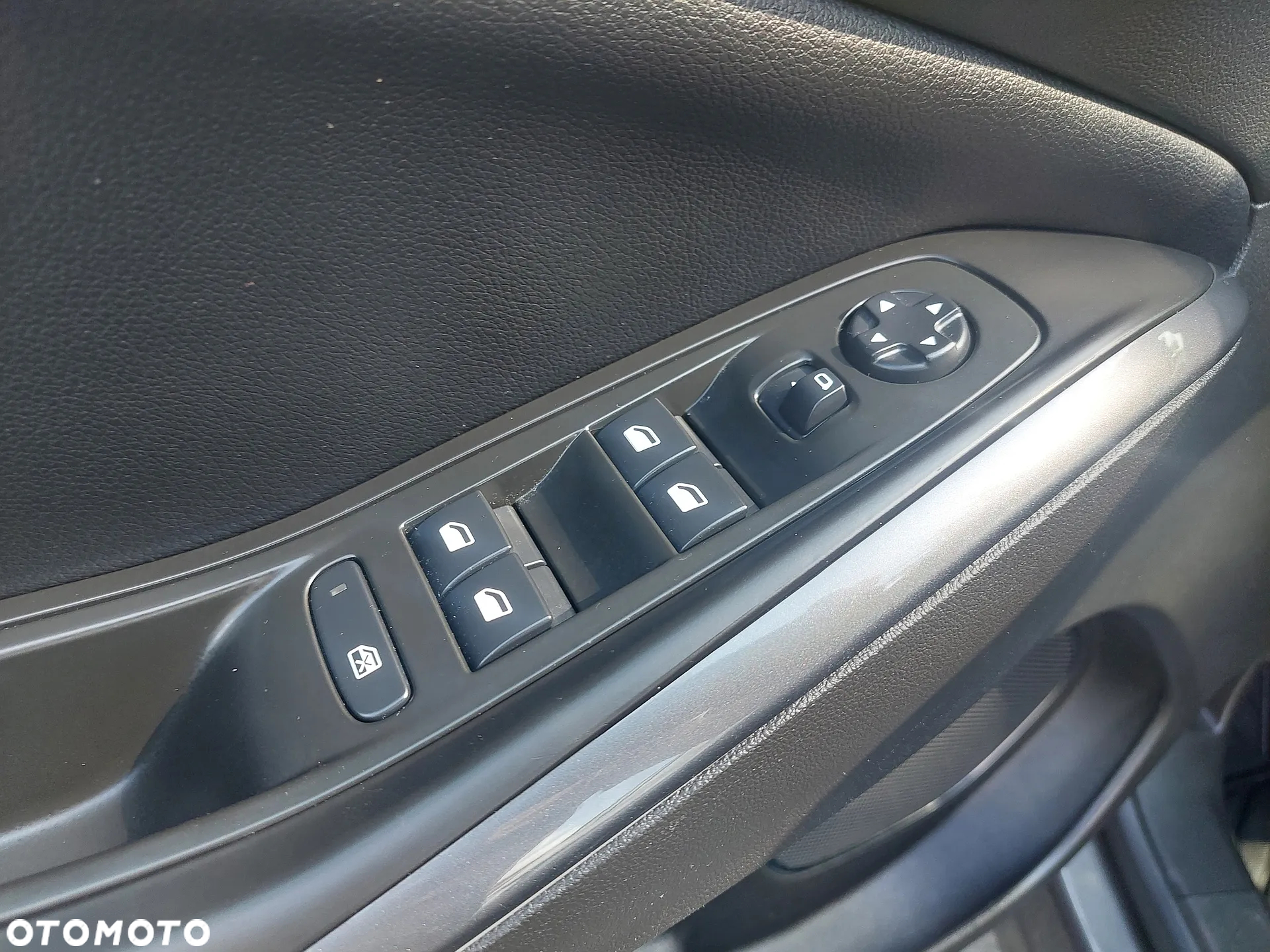Opel Grandland X - 25