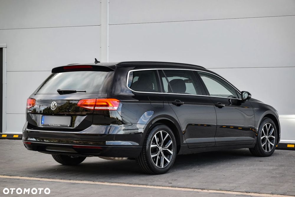 Volkswagen Passat 1.5 TSI EVO Elegance DSG - 12