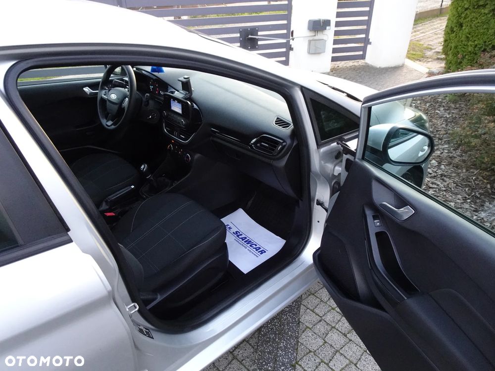 Ford Fiesta 1.1 Trend - 11