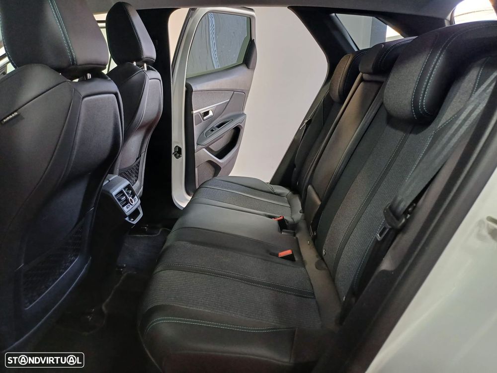 Peugeot 3008 1.5 BlueHDi Allure EAT8 - 12