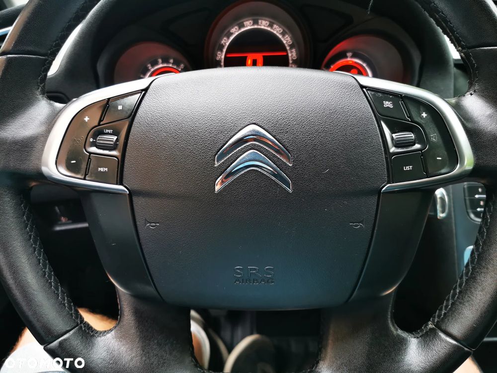 Citroën C4 VTi 95 Selection - 10