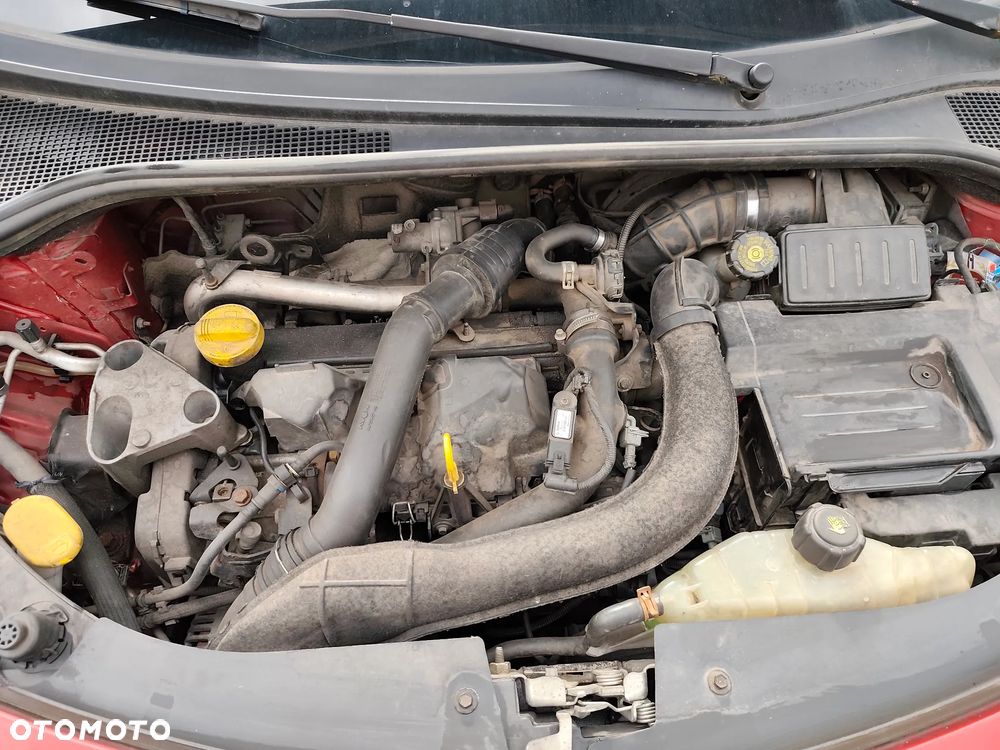 Renault Clio - 9