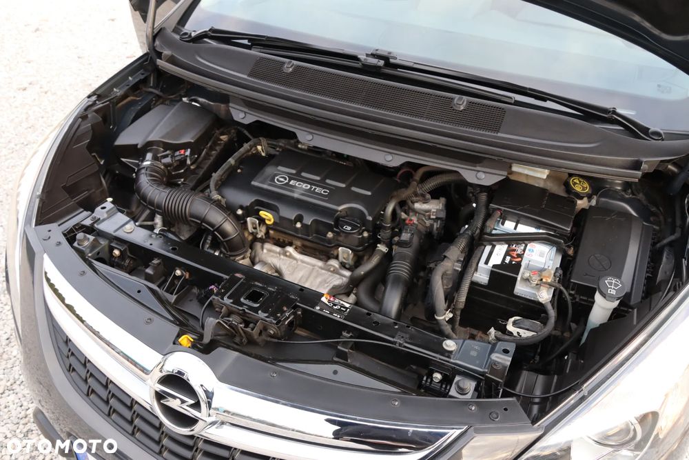 Opel Zafira Tourer 1.4 Turbo Active - 39