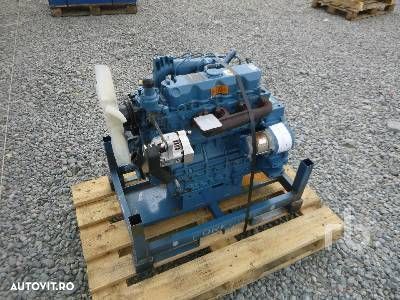 Motor kubota v2203 - 1