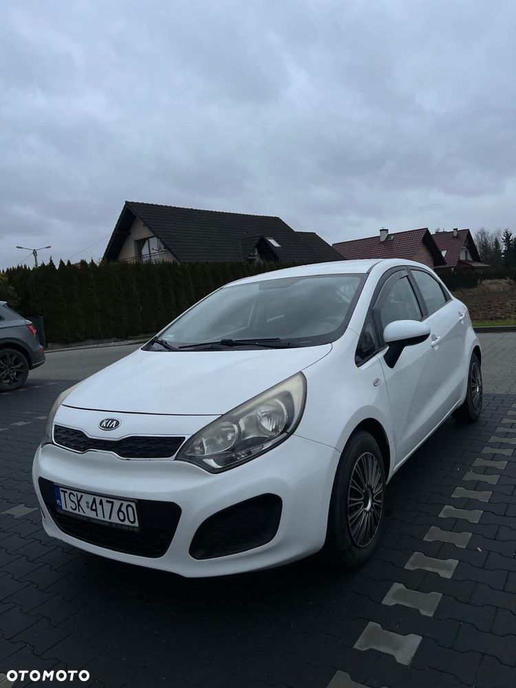 Kia Rio 1.1 crdi M - 2