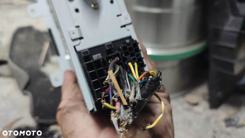 RADIO ODTWARZACZ ROEWE 550 S 10007102 - 3