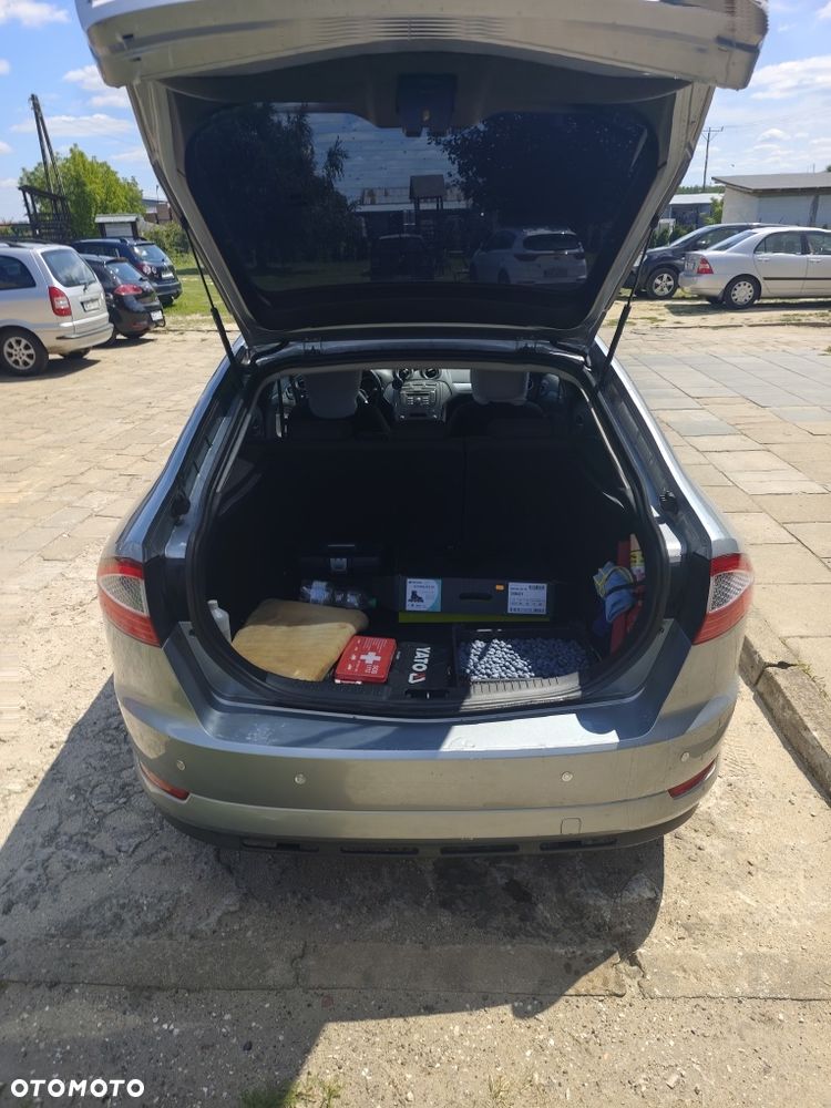 Ford Mondeo - 8