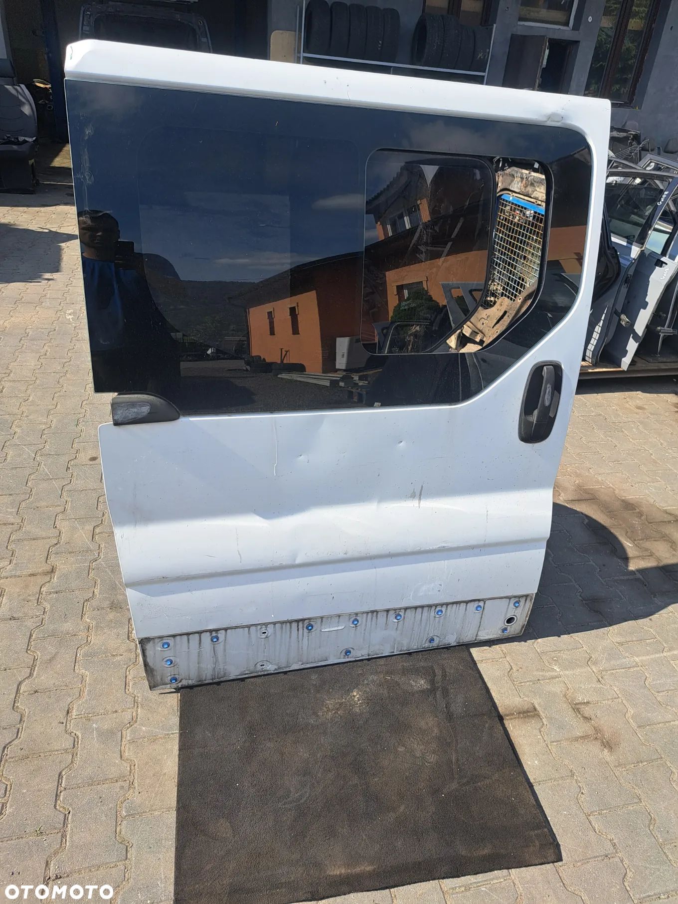 Renault Trafic II Opel Vivaro Drzwi prawe przesuwne prawy bok Primastar - 1