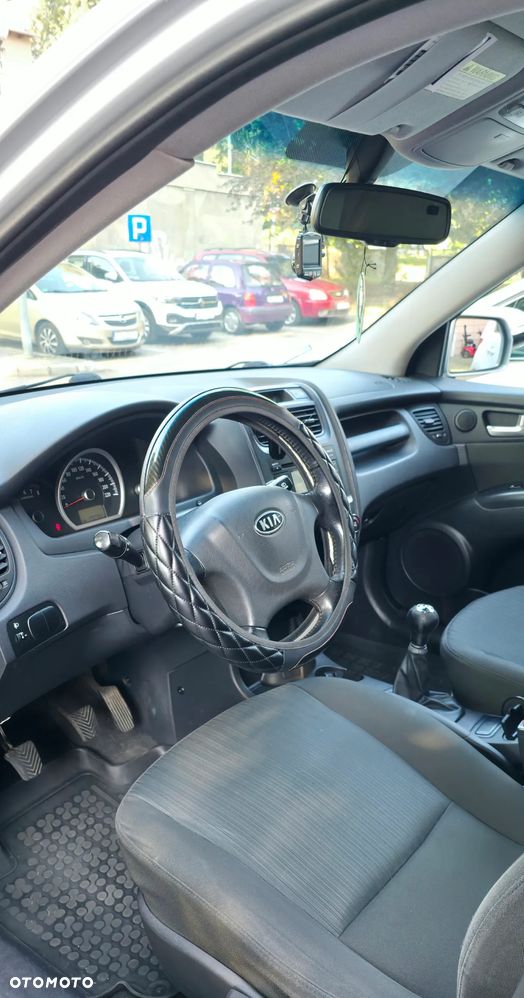 Kia Sportage - 8