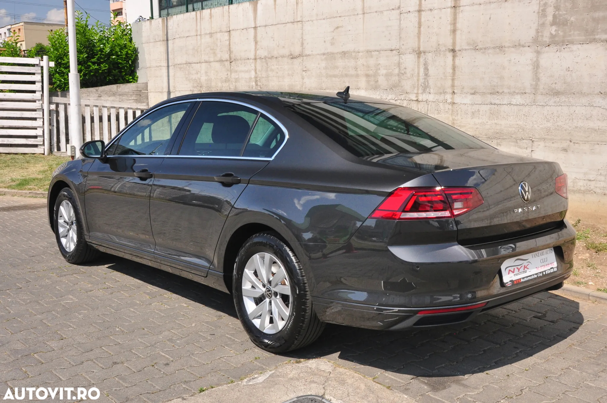 Volkswagen Passat 1.5 TSI OPF DSG Business - 4