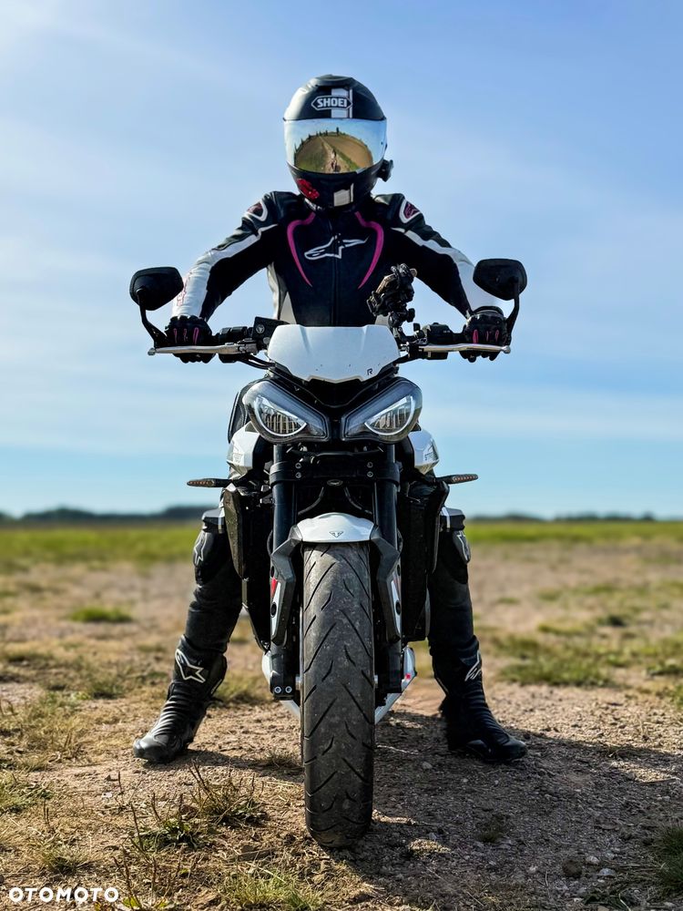 Triumph Street Triple - 2