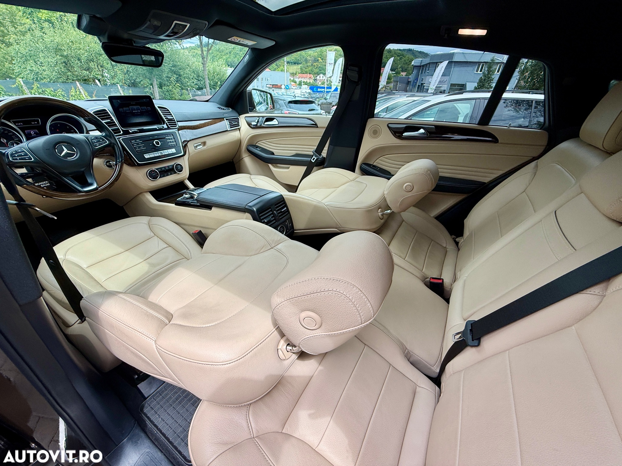 Mercedes-Benz GLE 350 d 4Matic 9G-TRONIC AMG Line - 26