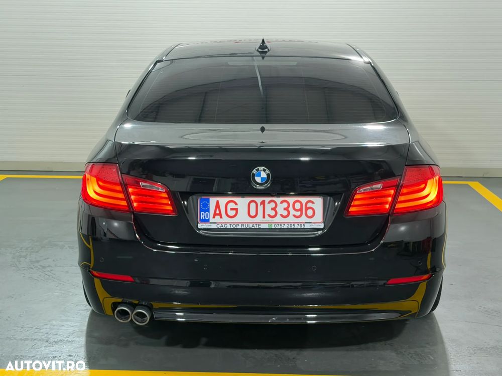 BMW Seria 5 520d Aut. - 11